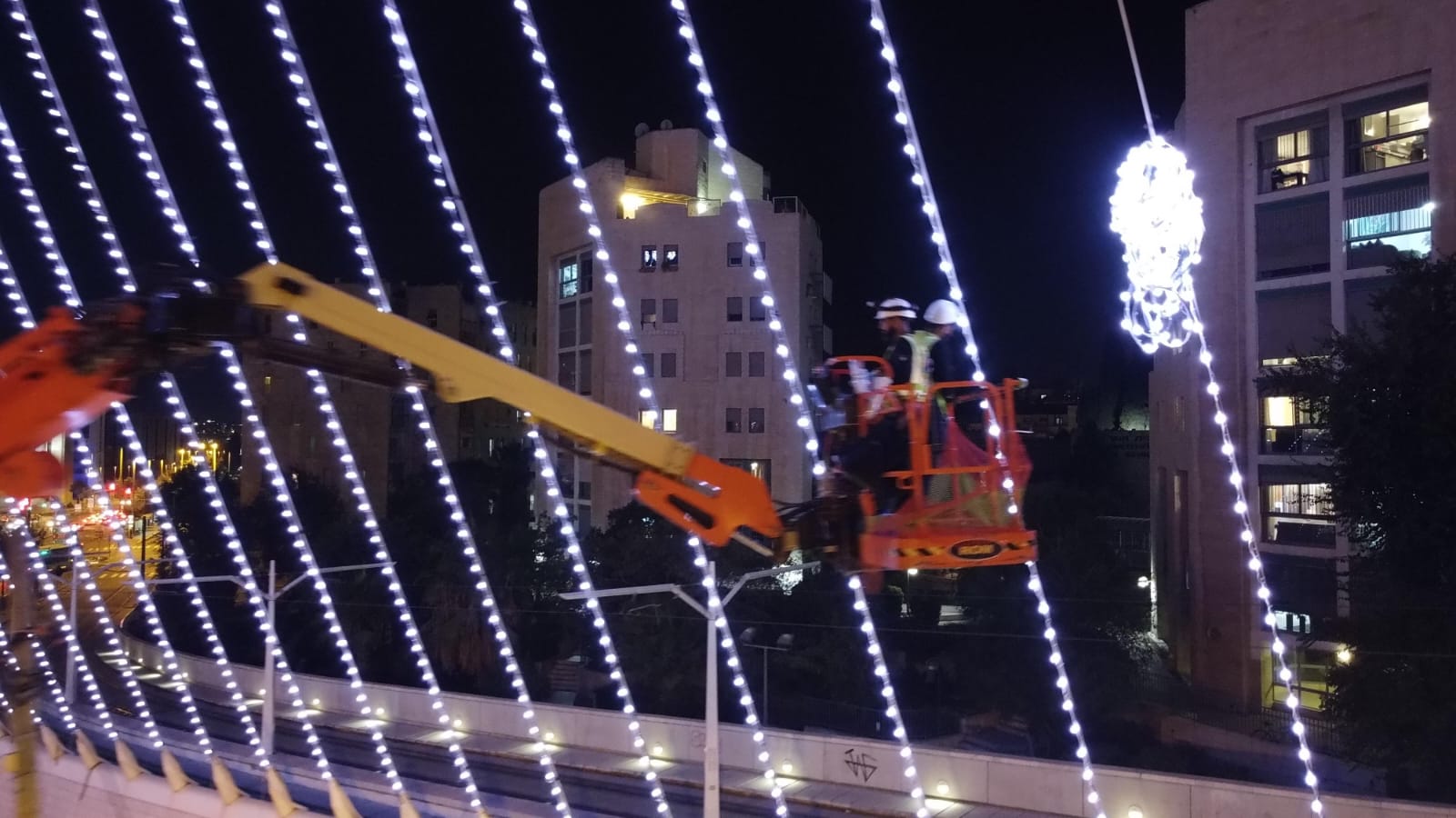 עיריית ירושלים תחליף את מערכות התאורה בעיר לתאורת LED ירוקה ומתקדמת