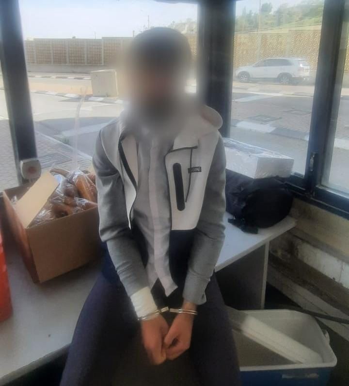 הסתתר במסגד