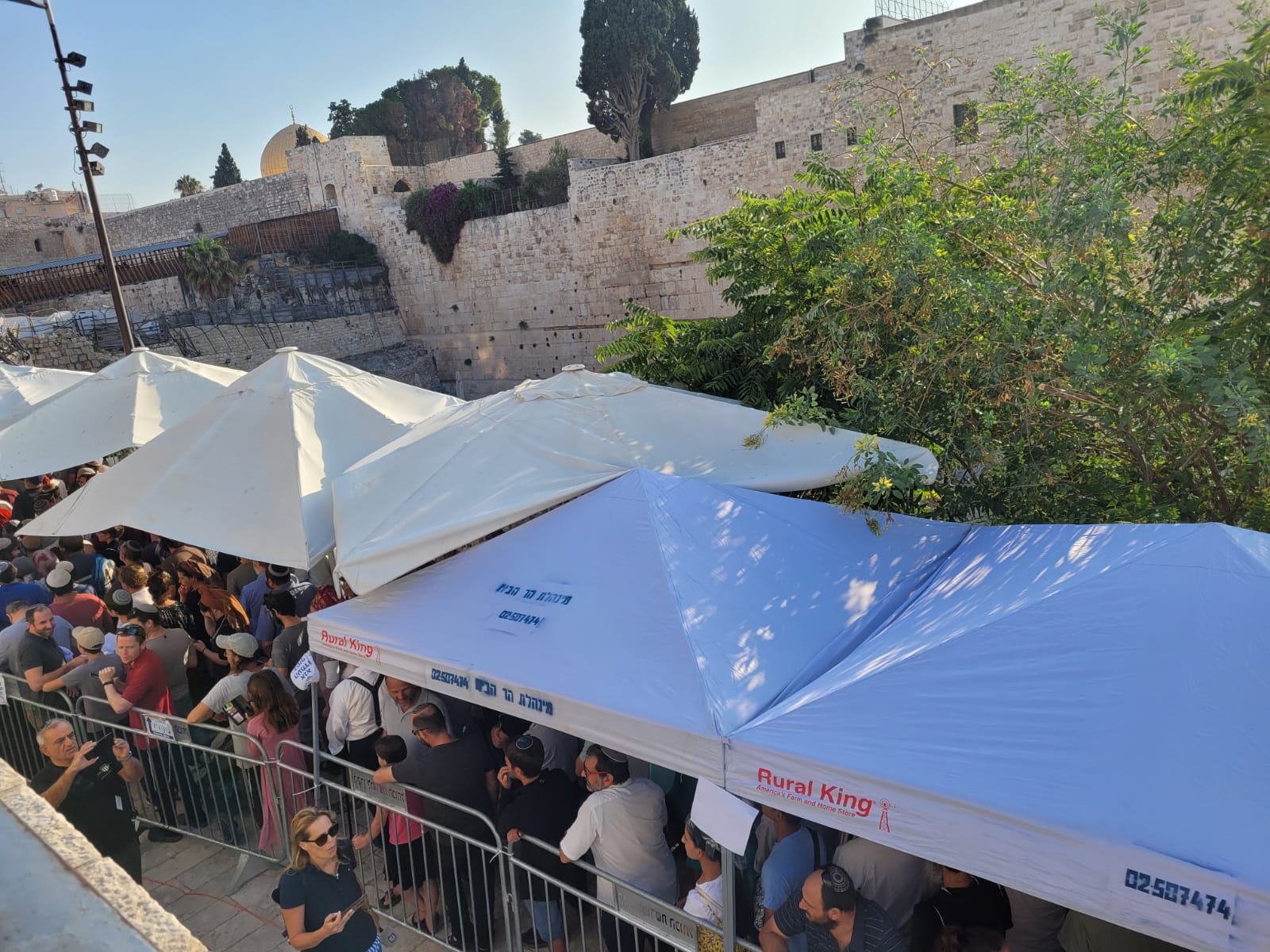 החלה העליה להר הבית, איומים על חייו של ח"כ בן גביר